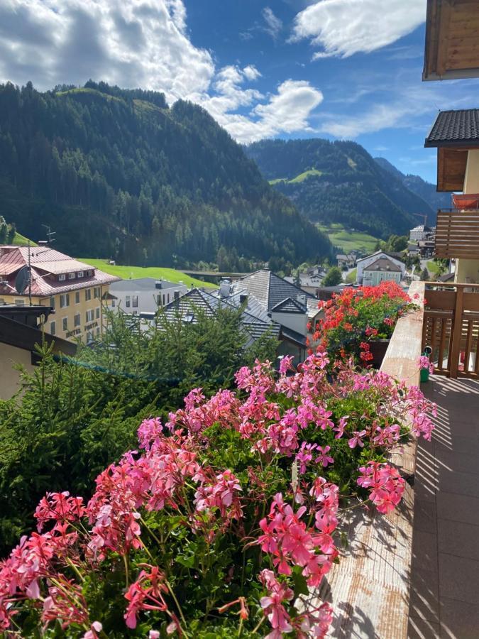 Amalia Apartment Santa Cristina Val Gardena Экстерьер фото